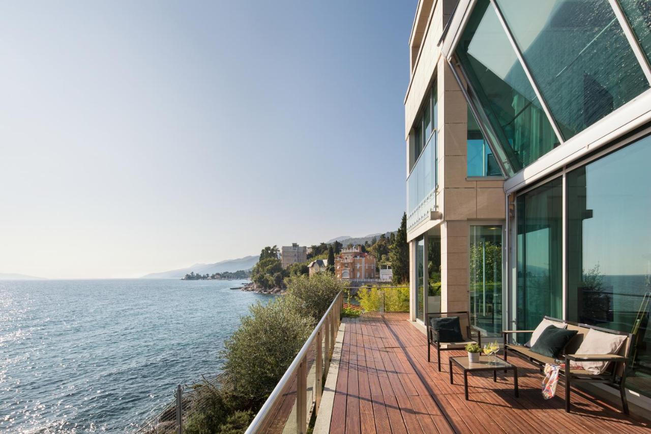 Villa Arentz Residence - Front Sea Apartments Opatija Exterior photo